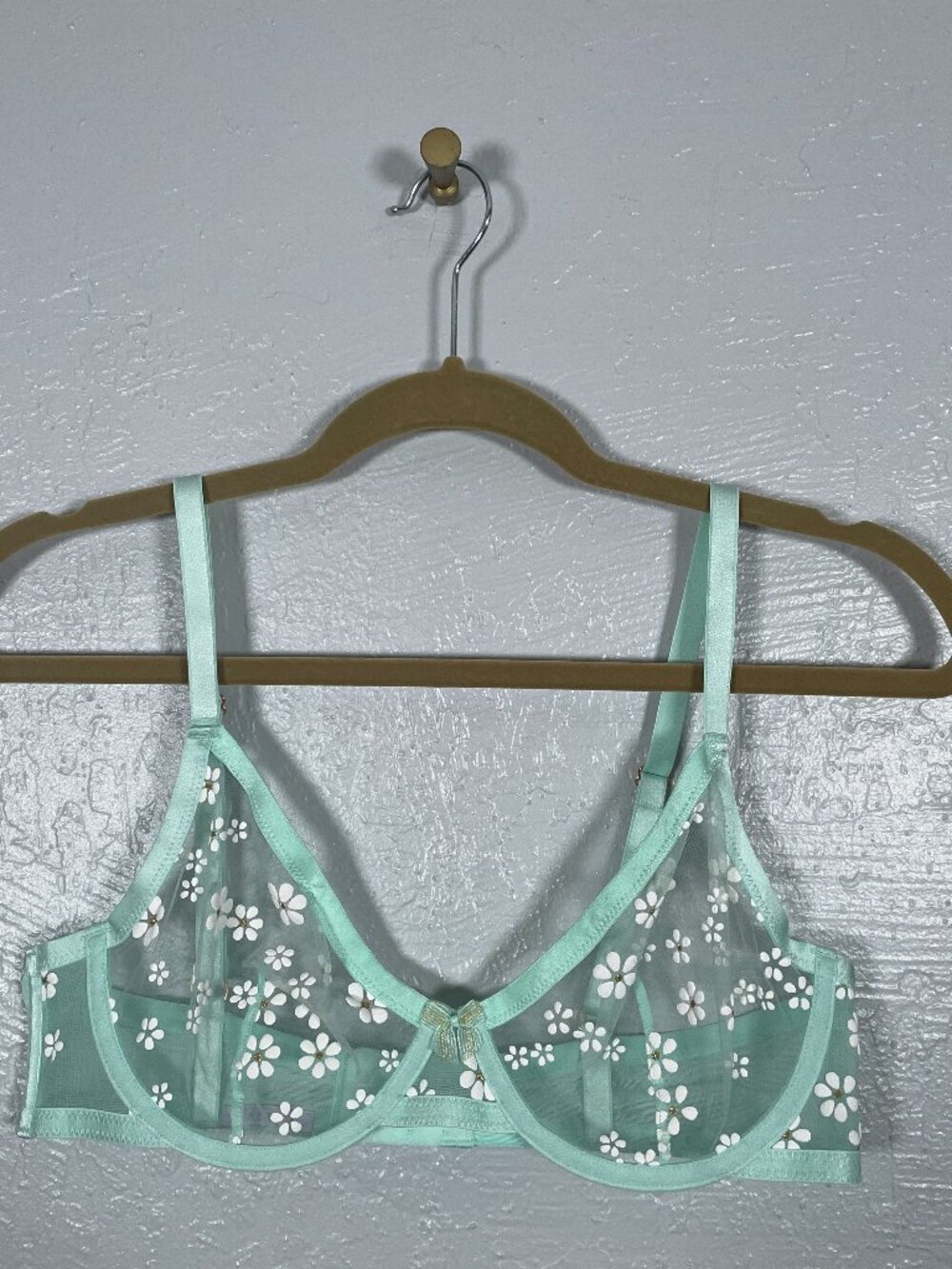 Savage X Fenty Women 34B Mint Green White Daisy Bra Sheer Unlined Underwire